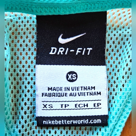 Nike Dri-Fit singlet, women's XS, turquoise, great condition. - Picture 2 of 7